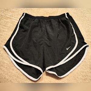 Nike DriFit Black And White Athletic Shorts Women's Size Small